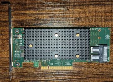 Broadcom HBA 9400-8i Tri-Mode Storage Adapter